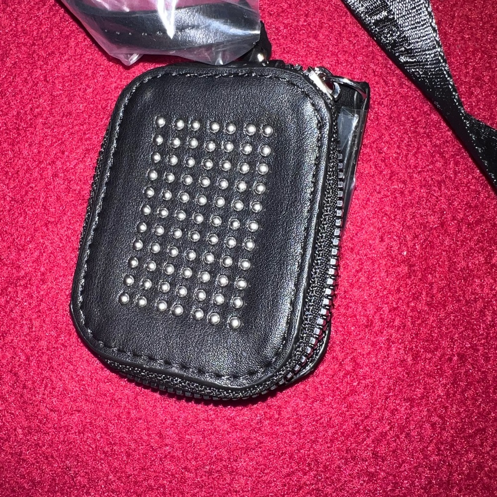 Steve Madden Quilted Backpack**NEW W/TAGS** - Picture 5 of 9
